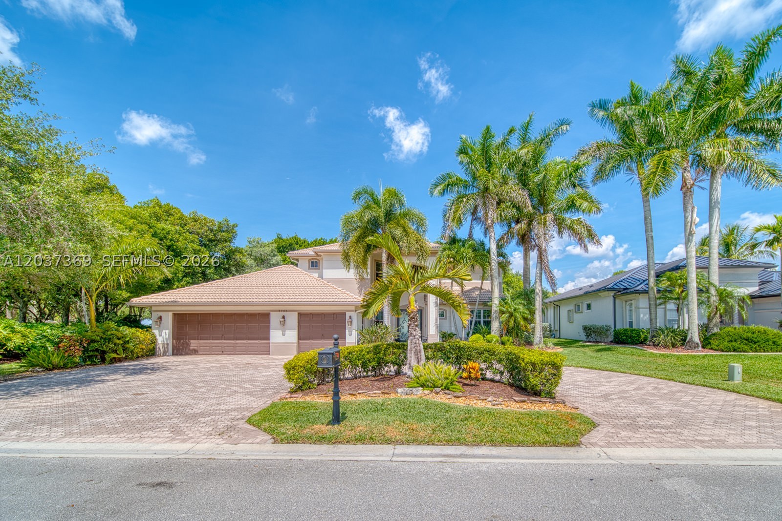 HERON BAY NORTHWEST - Residential