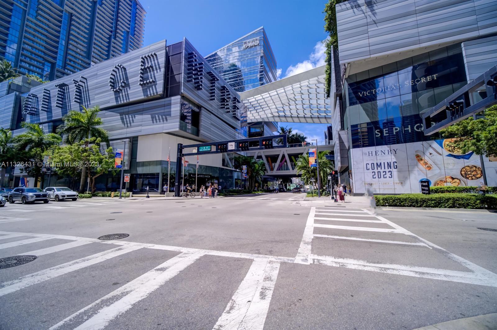 801 SMA RESIDENCES CONDO - Residential Lease