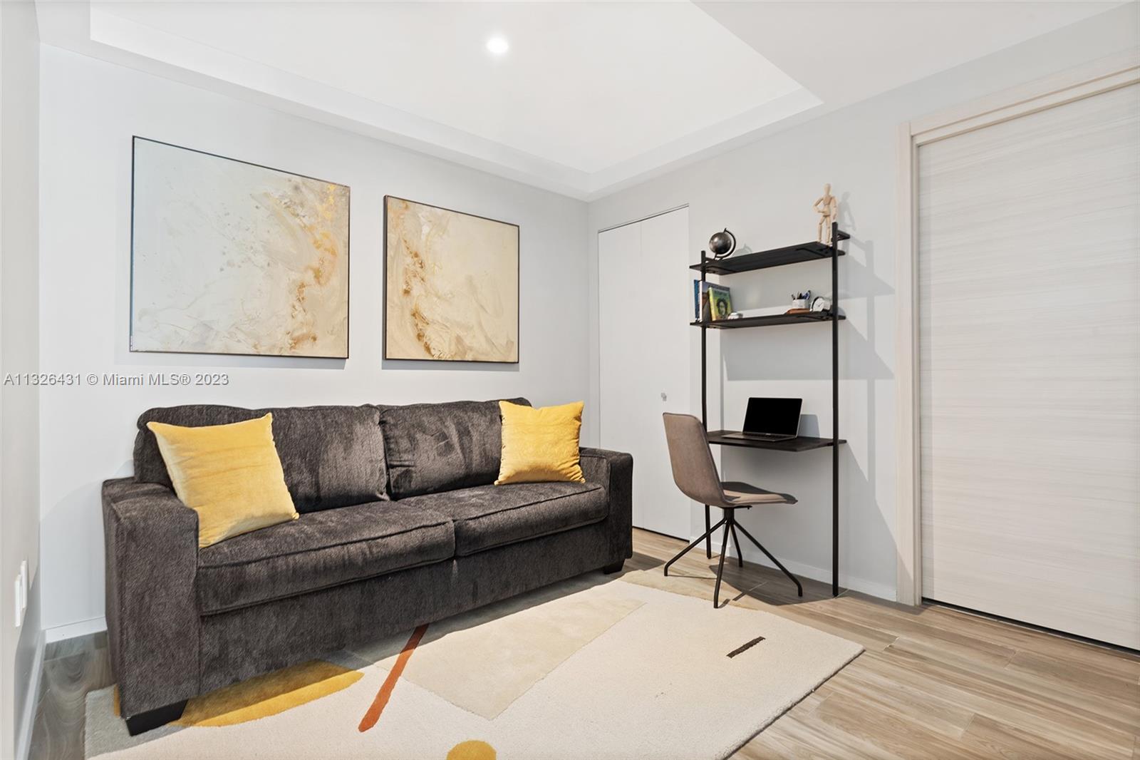 801 SMA RESIDENCES CONDO - Residential Lease