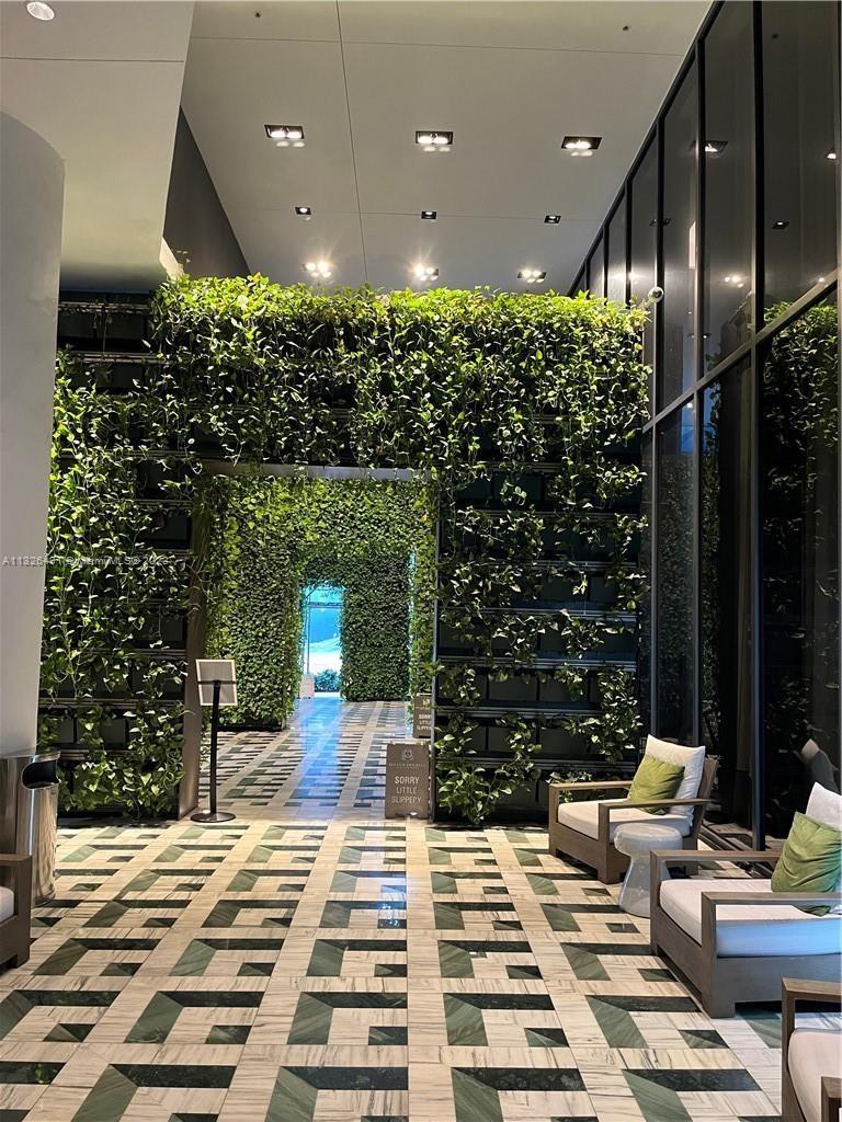 801 SMA RESIDENCES CONDO - Residential Lease