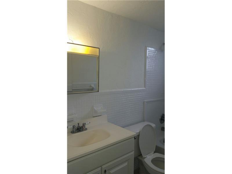 MARIANAO CONDO - Residential Lease