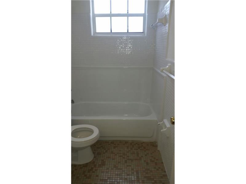 MARIANAO CONDO - Residential Lease