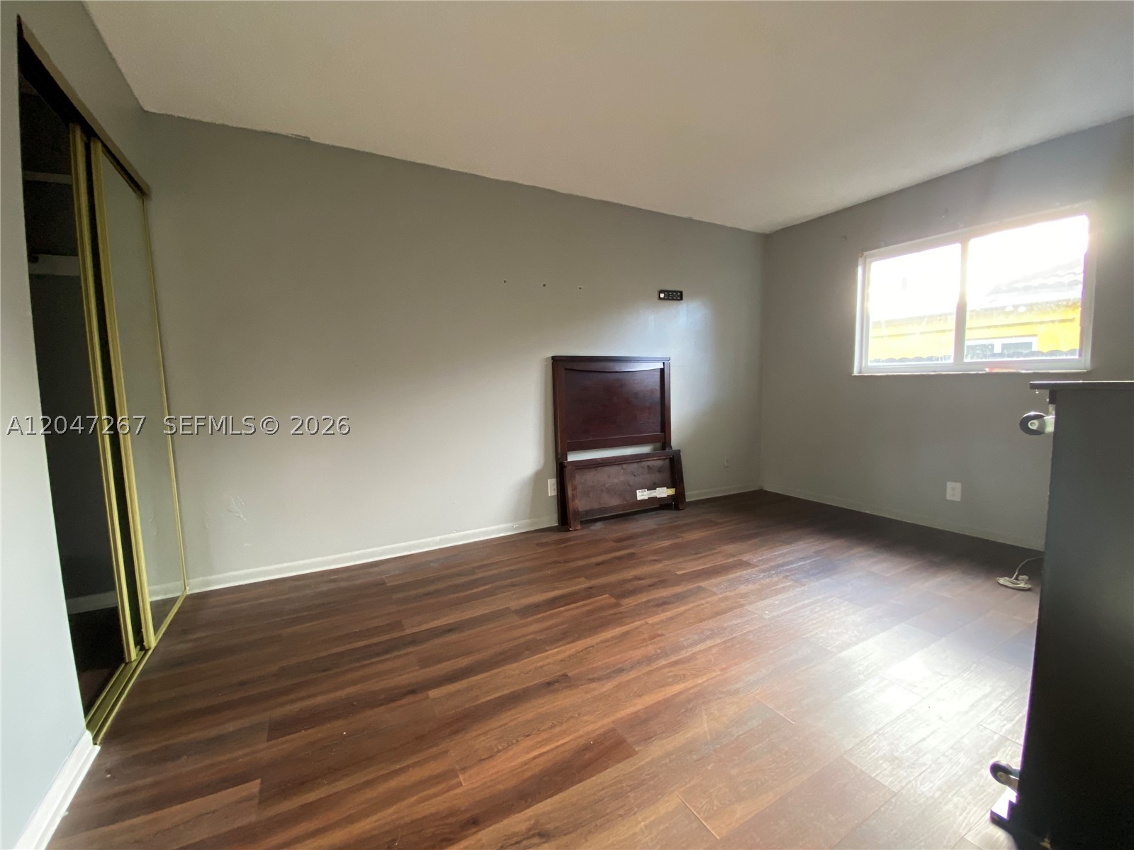 SUN LAND PARK - Residential Income