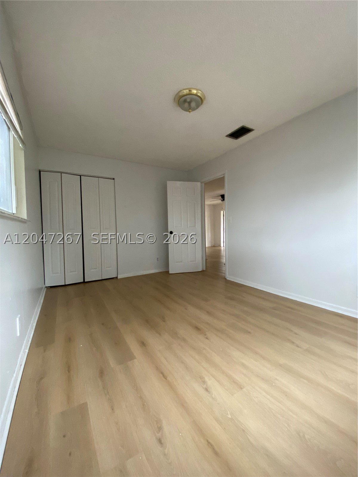 SUN LAND PARK - Residential Income