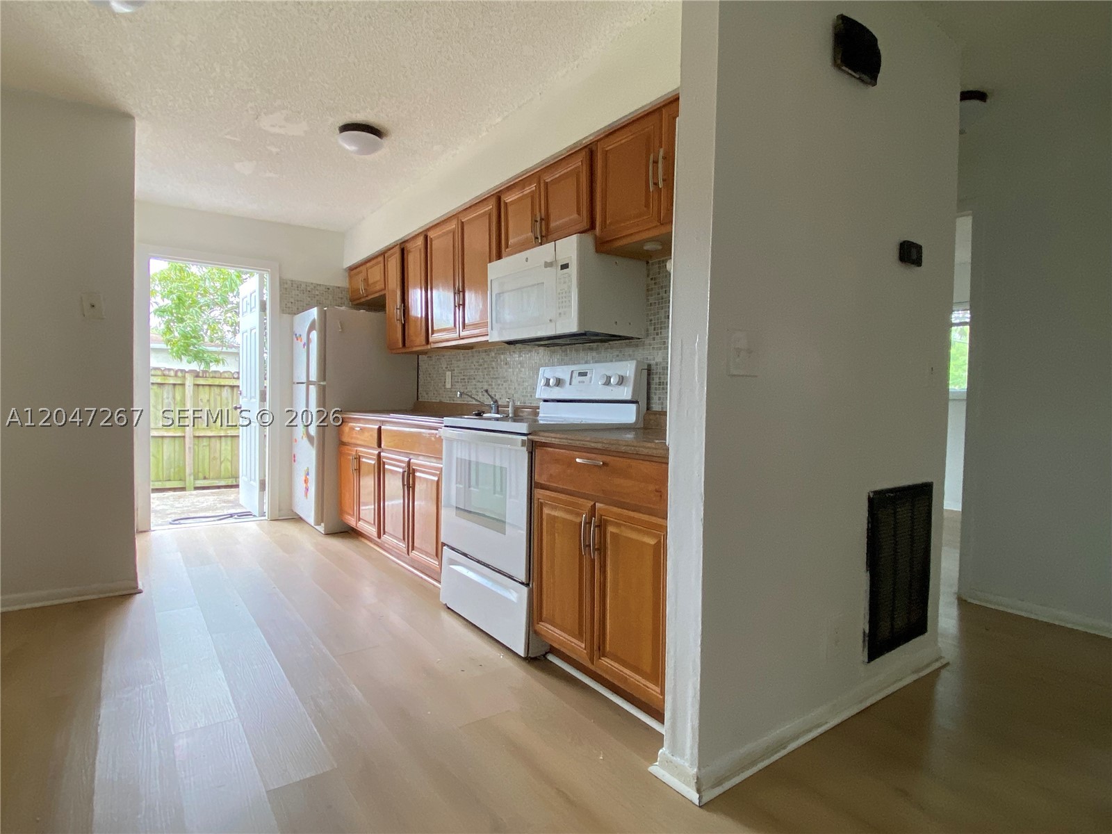SUN LAND PARK - Residential Income