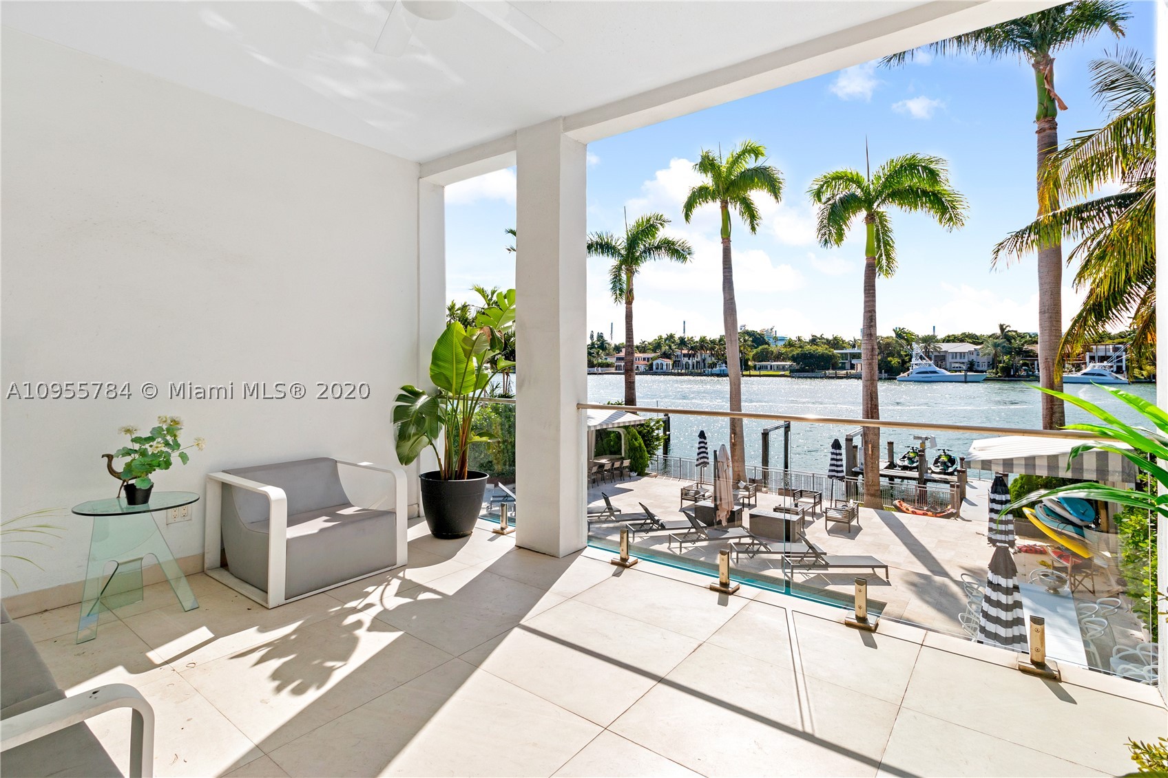 HIBISCUS ISLAND - Residential