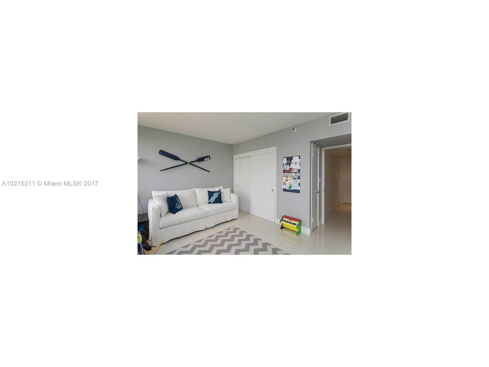 The Palace Condo - Residential Lease