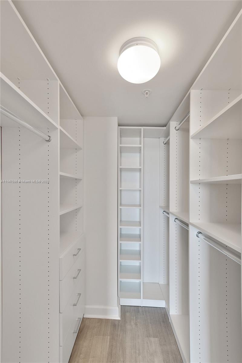 Flamingo Point - Residential Lease