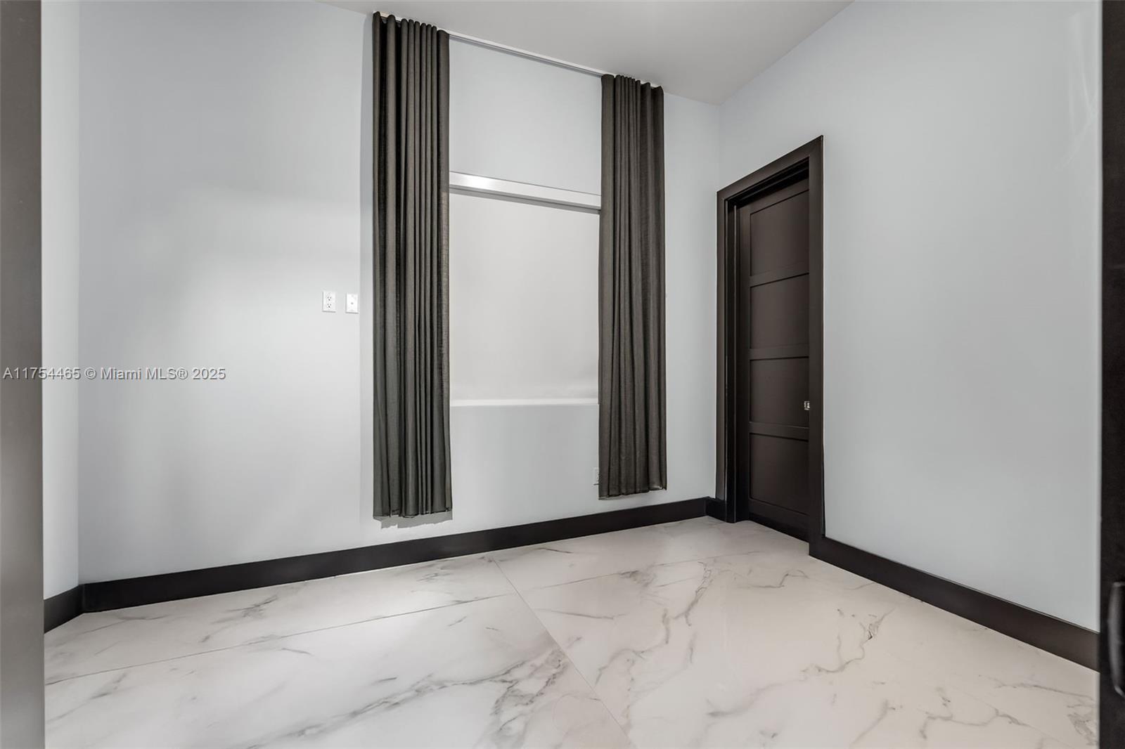 C GAB COUNTRY CLUB SEC 5 - Residential