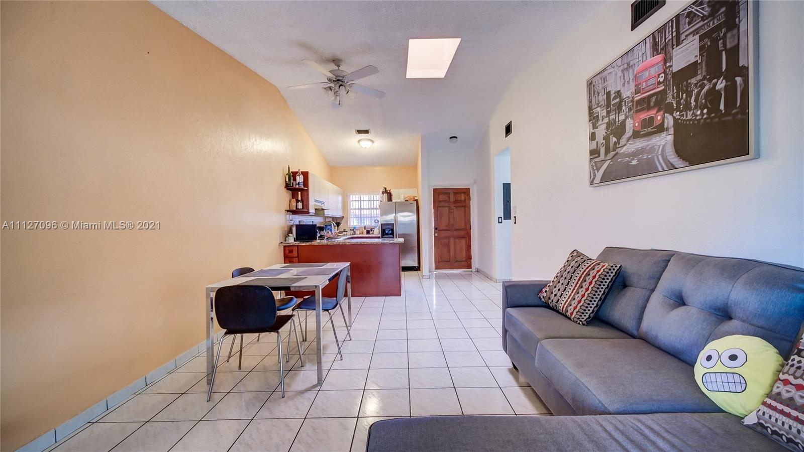 BRISTOL PARK - Residential