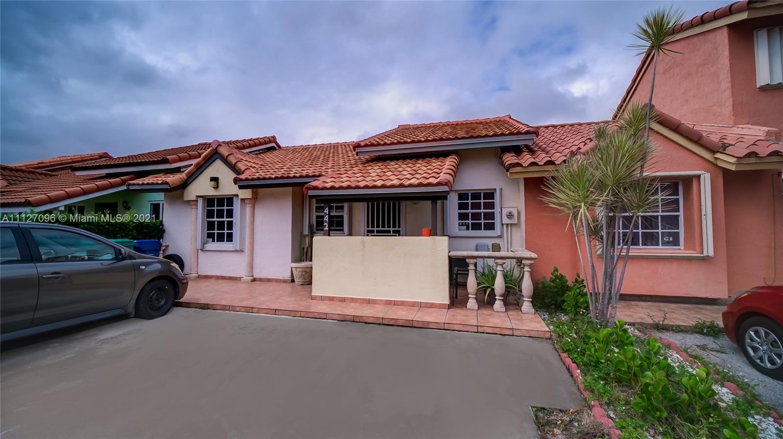 BRISTOL PARK - Residential