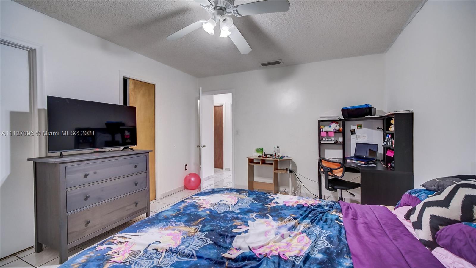 BRISTOL PARK - Residential
