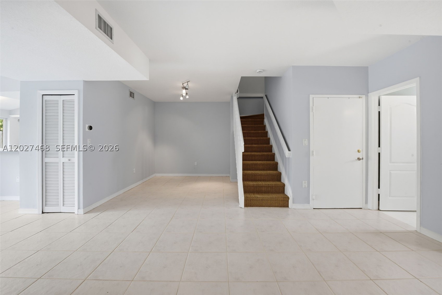 TIFFANY OF KENDALL CONDO - Residential