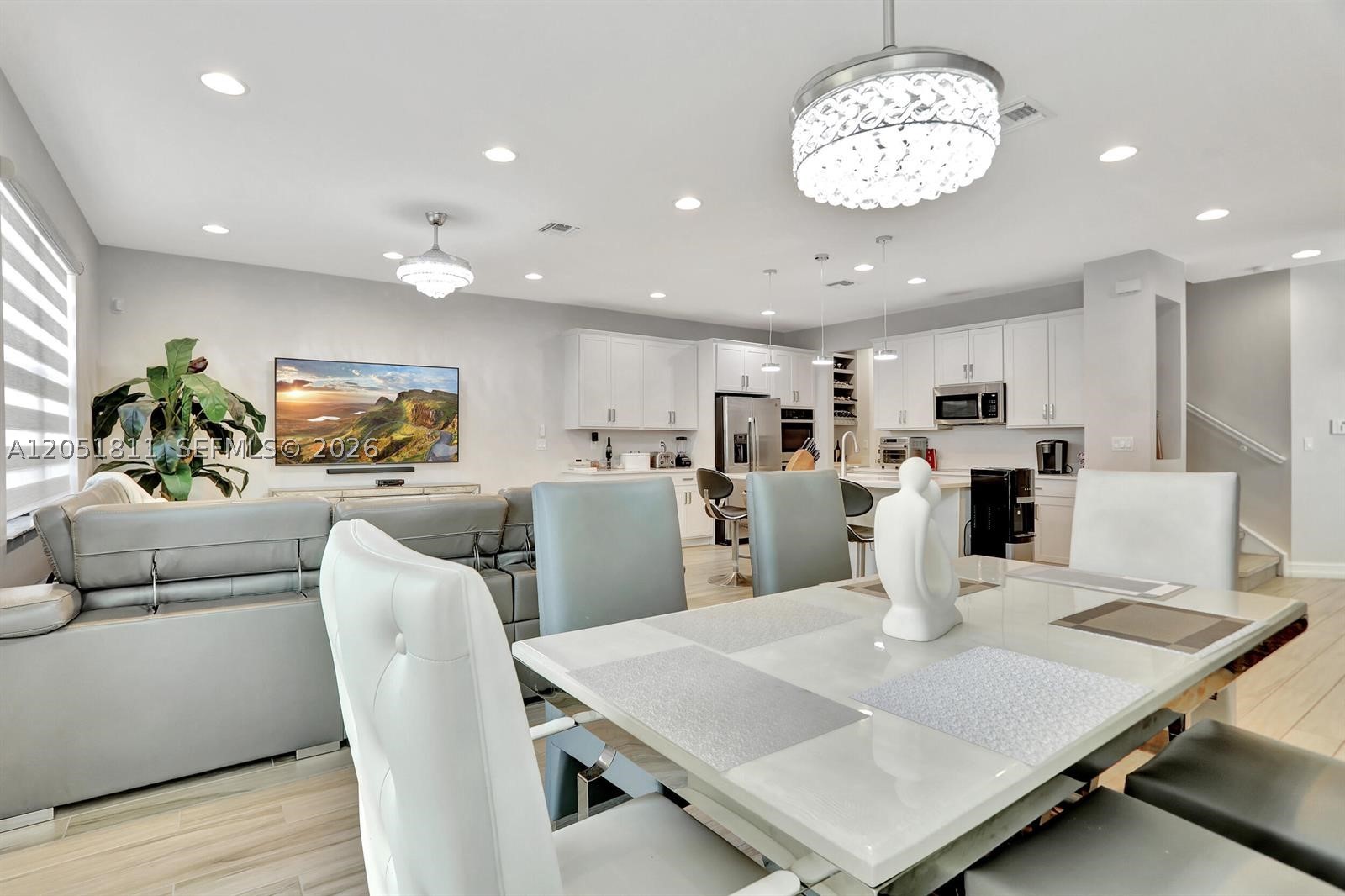 BOCA DUNES PUD - Residential Lease