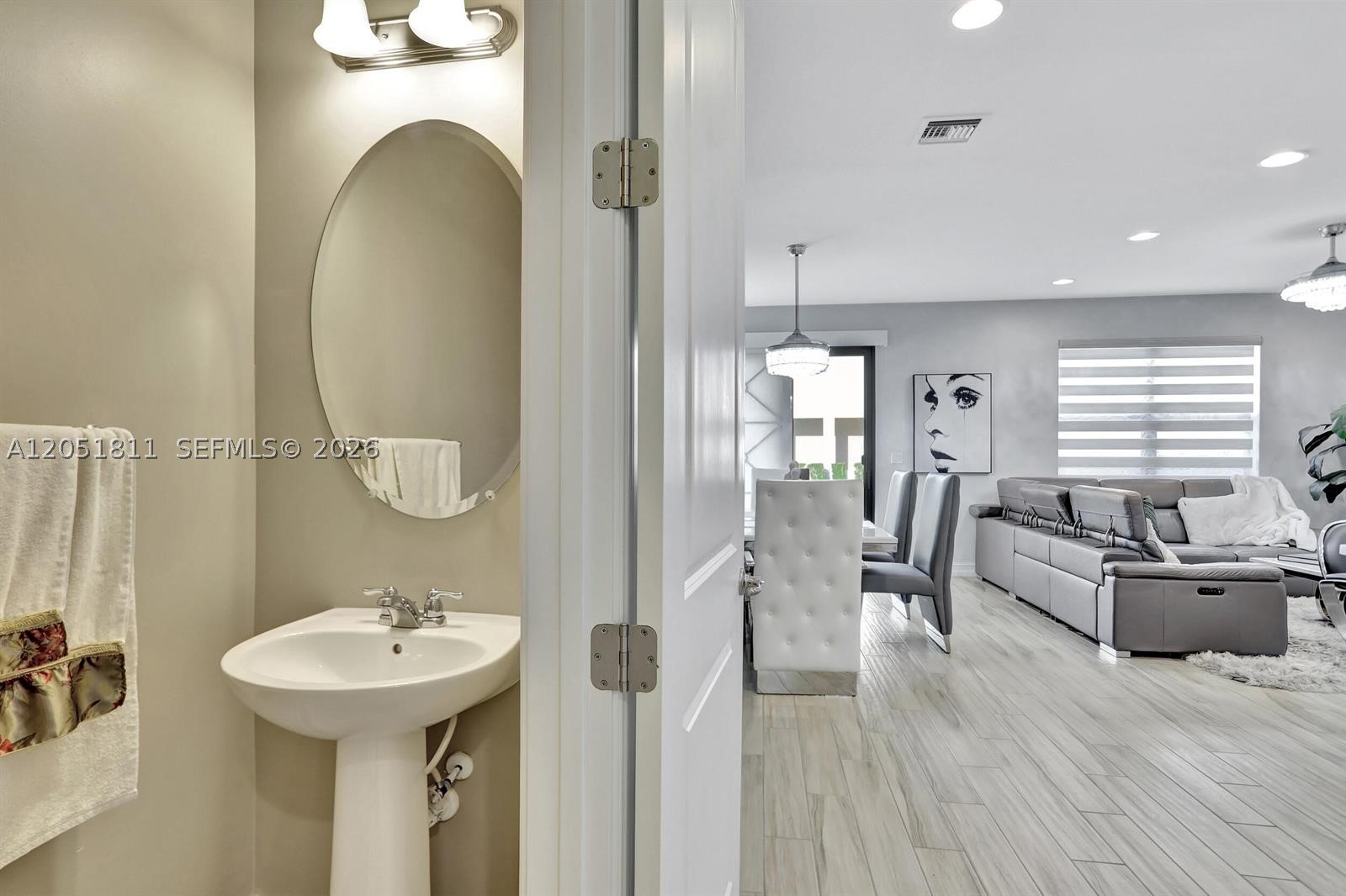 BOCA DUNES PUD - Residential Lease