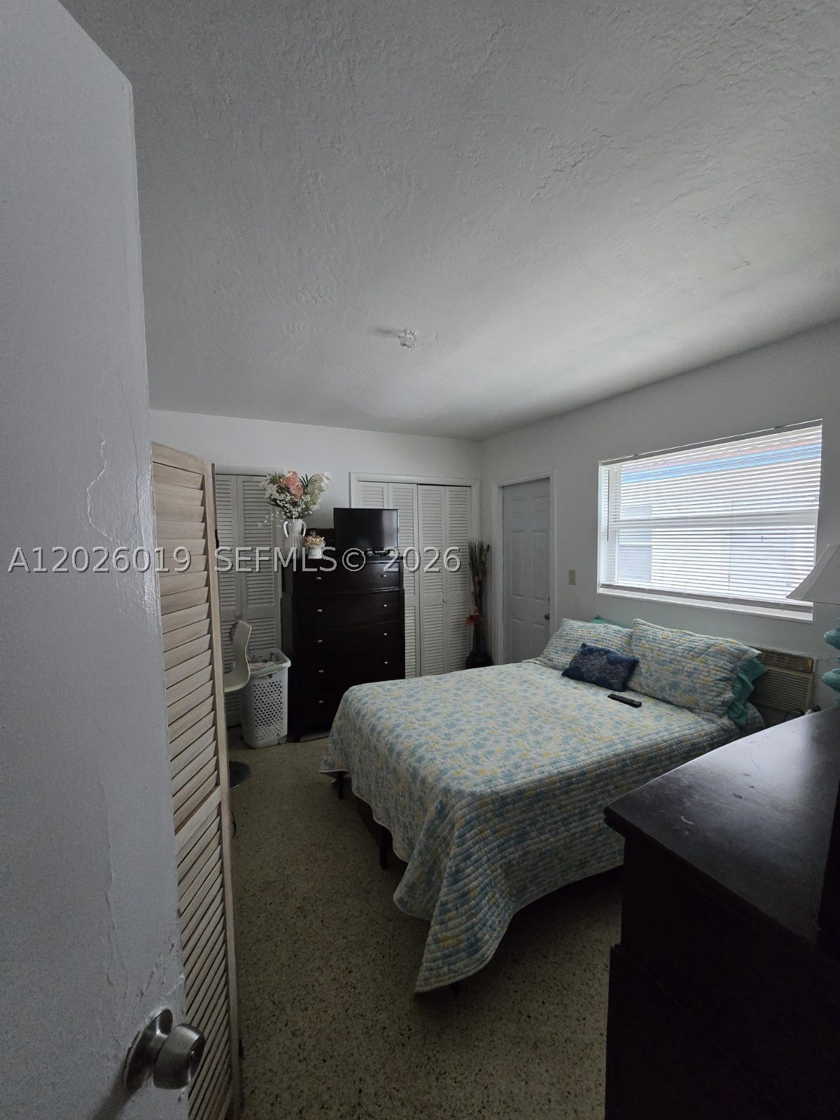 NORTH HOLLYWOOD - Residential Income