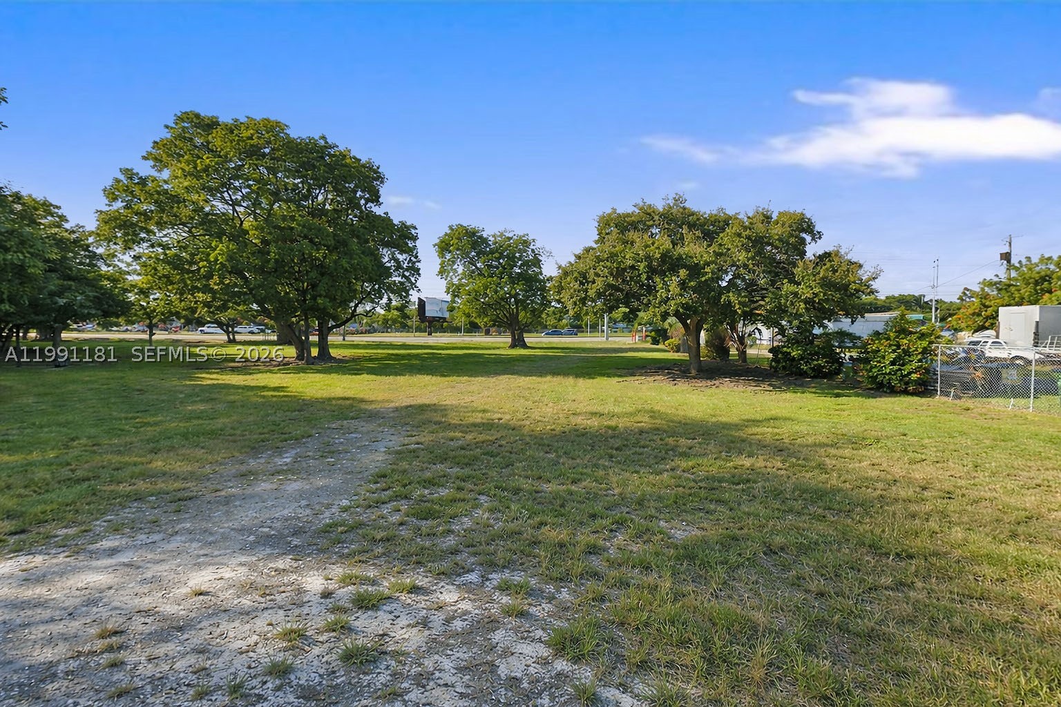 MILLER & BAILES ADDN TO G - Commercial Sale