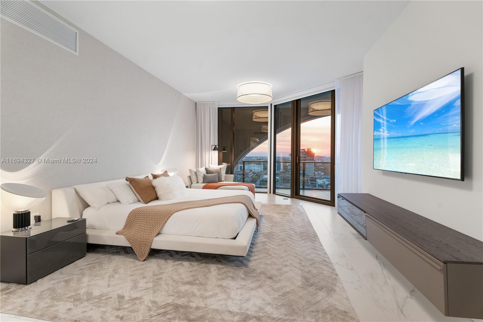 ONE THOUSAND MUSEUM CONDO - Residential