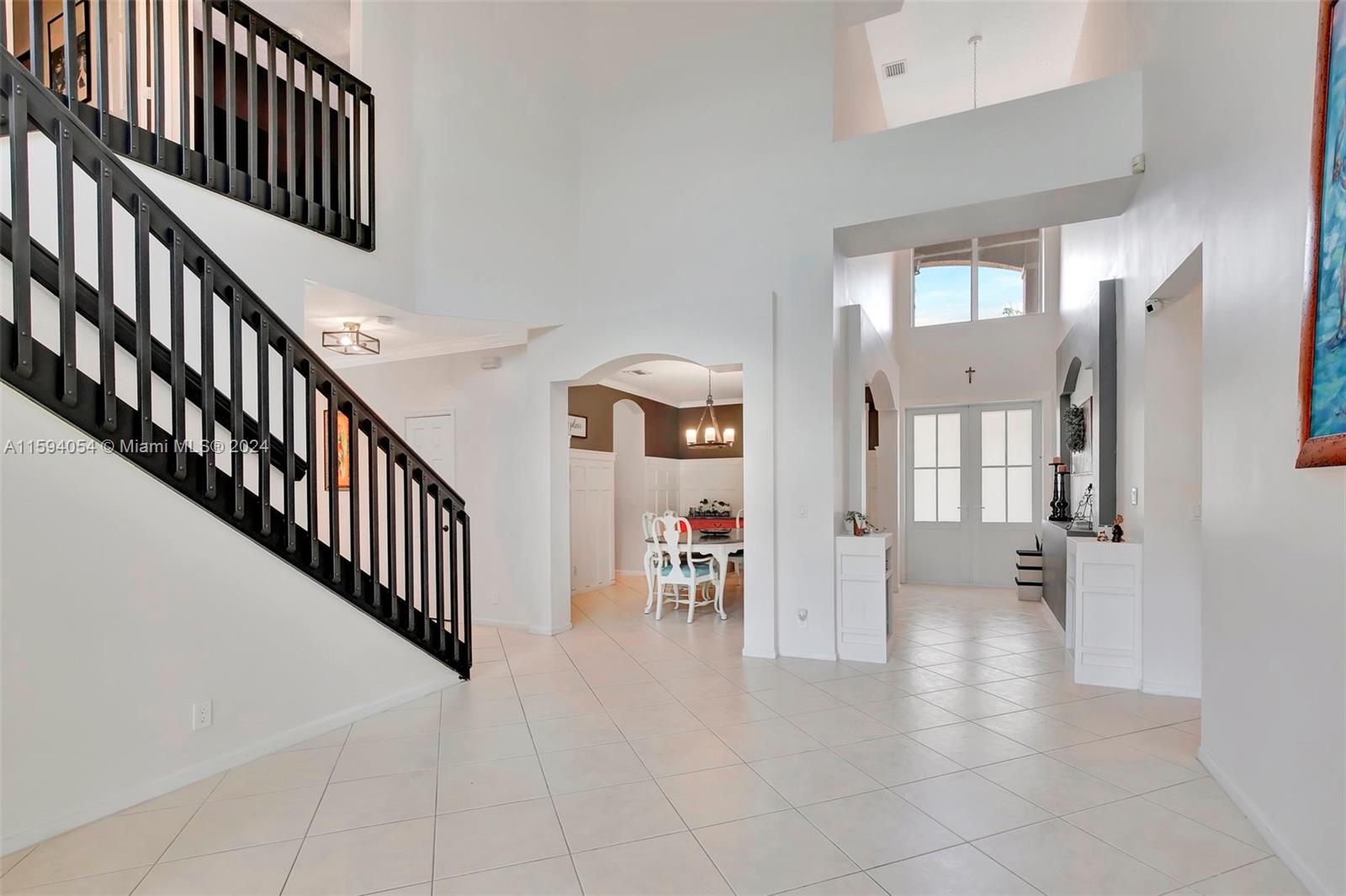 ENCANTADA - Residential