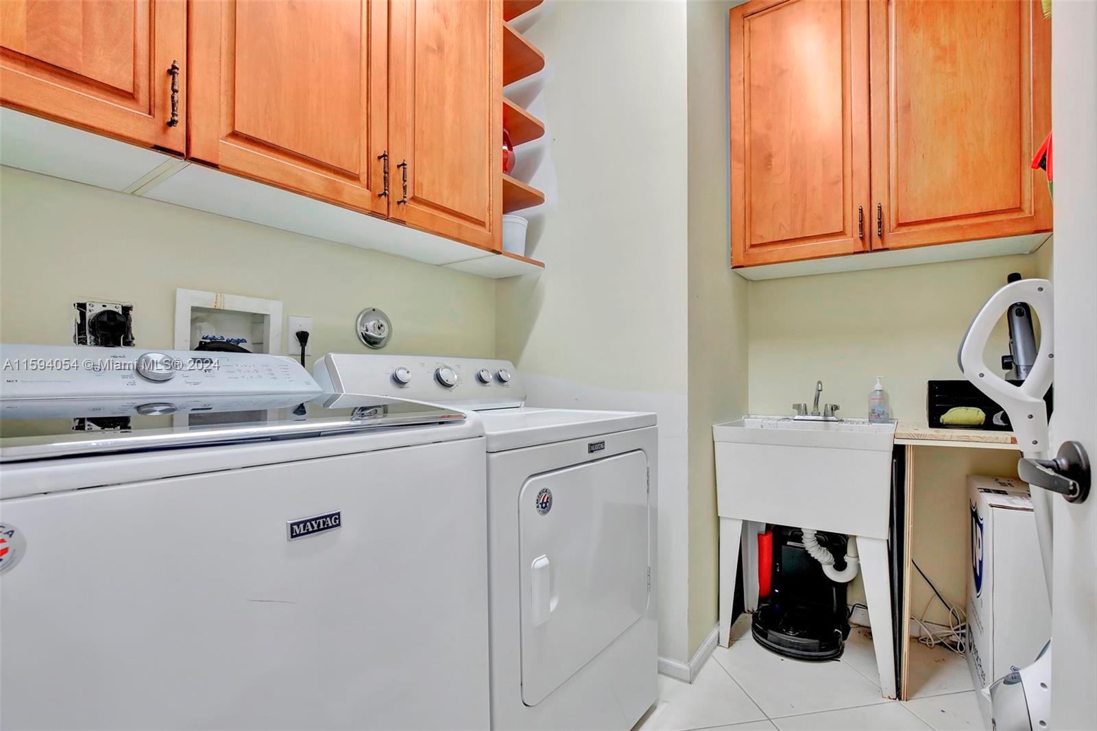 ENCANTADA - Residential