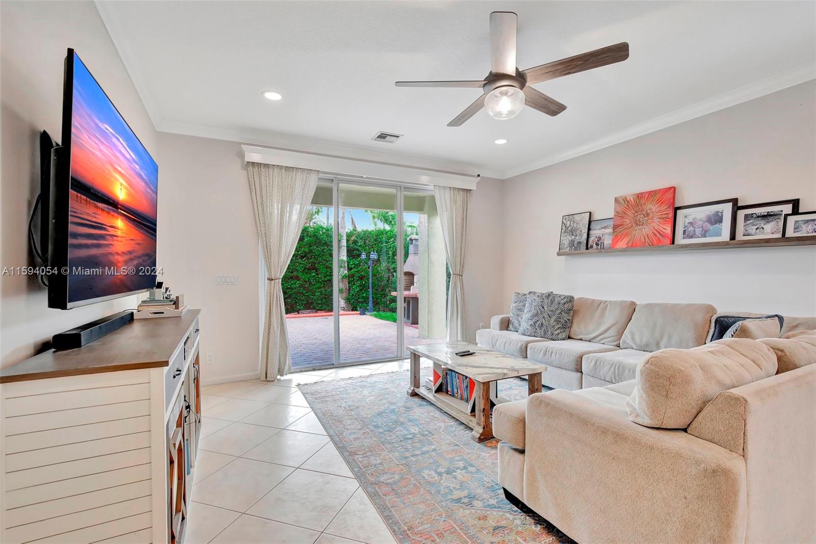 ENCANTADA - Residential