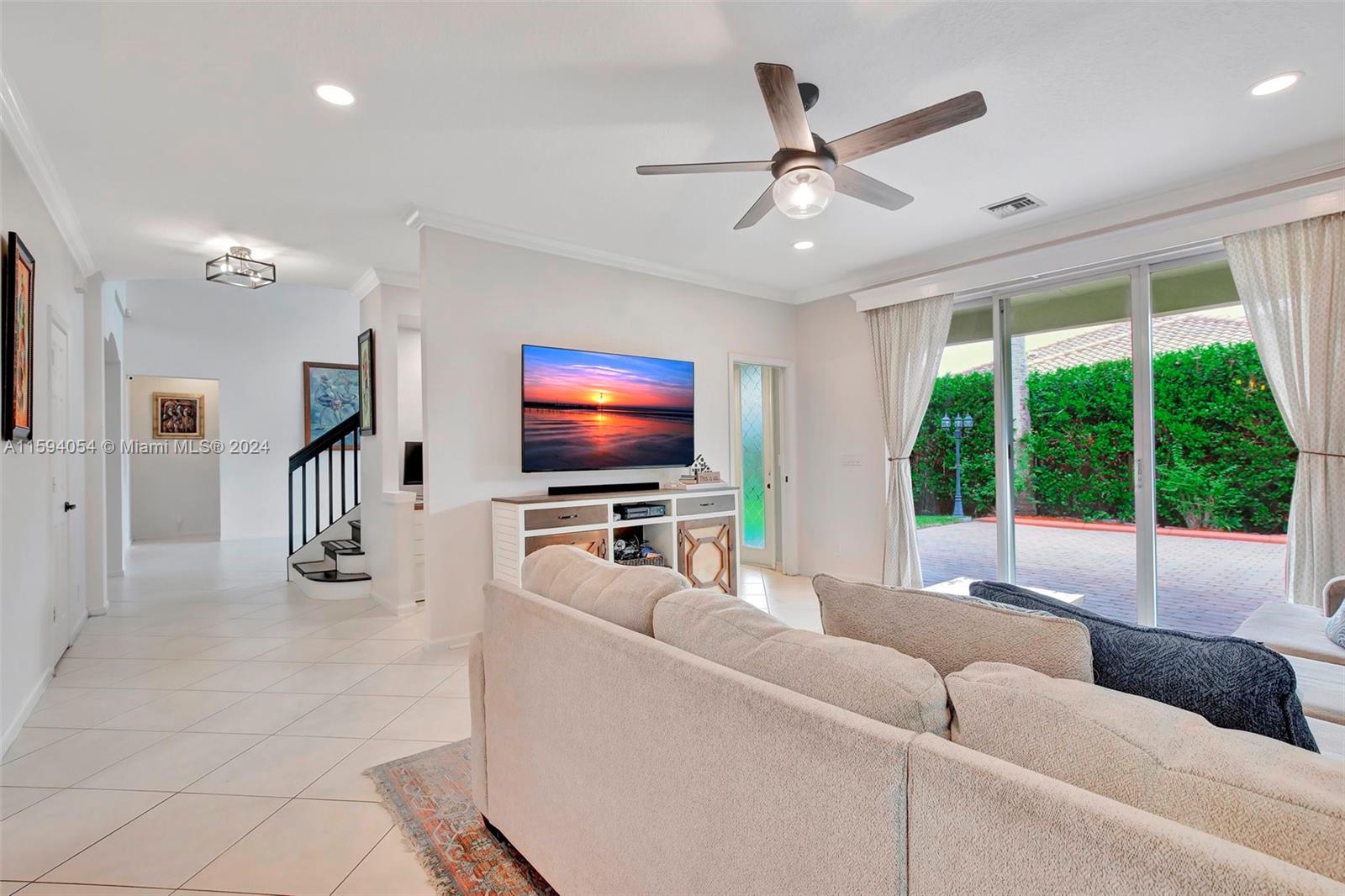 ENCANTADA - Residential