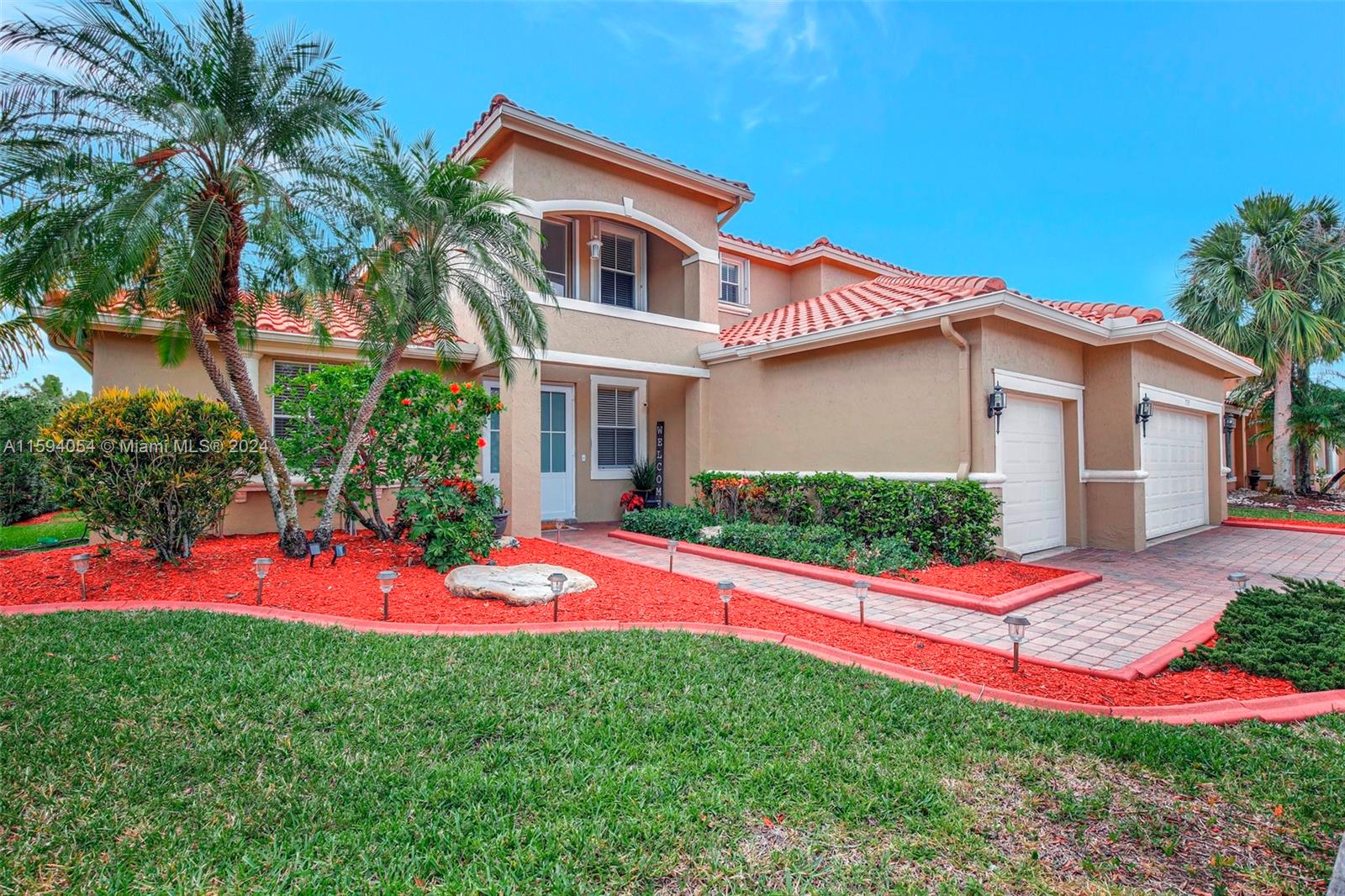 ENCANTADA - Residential