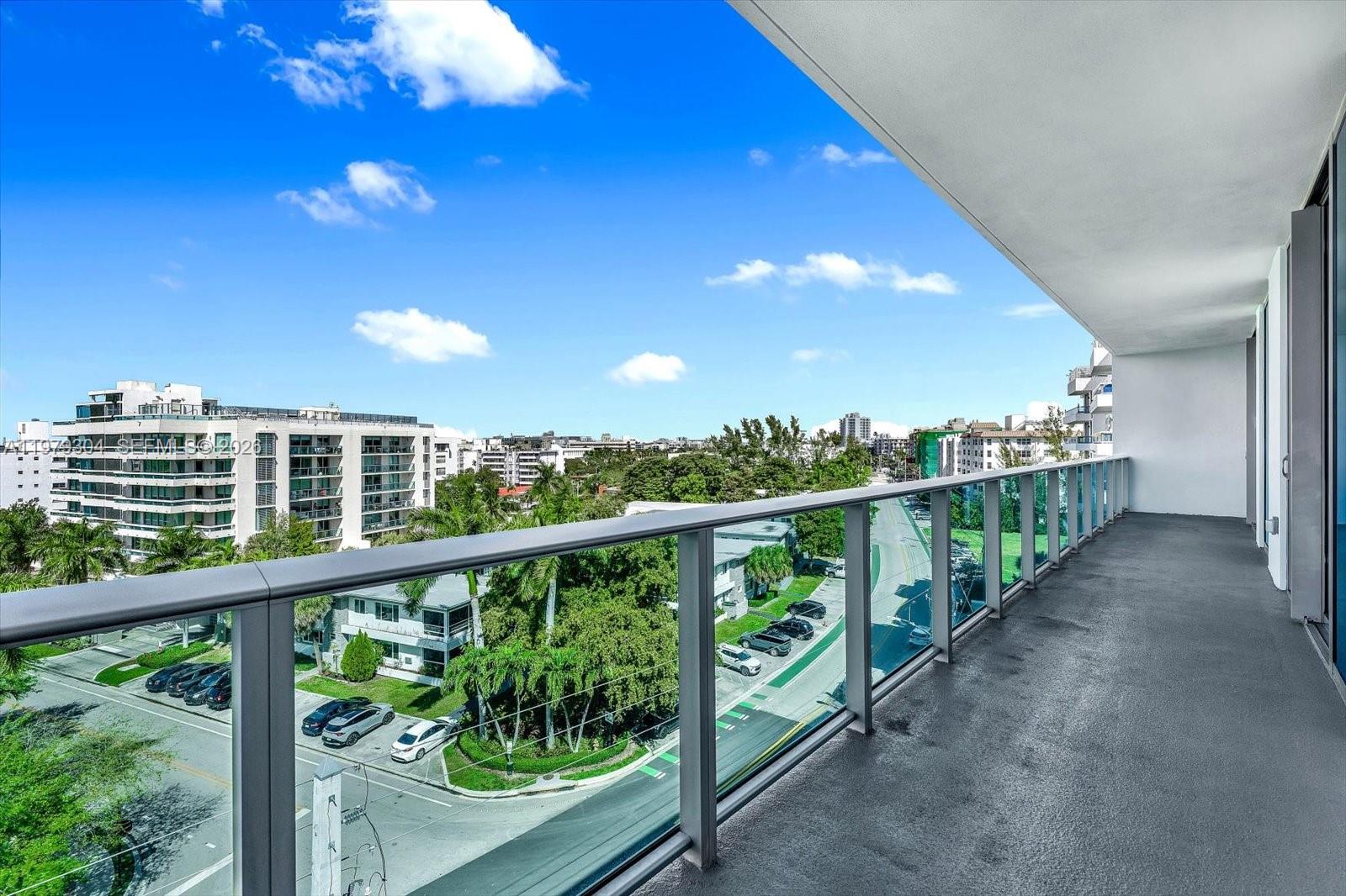 BAY HARBOR ISLAND - Residential