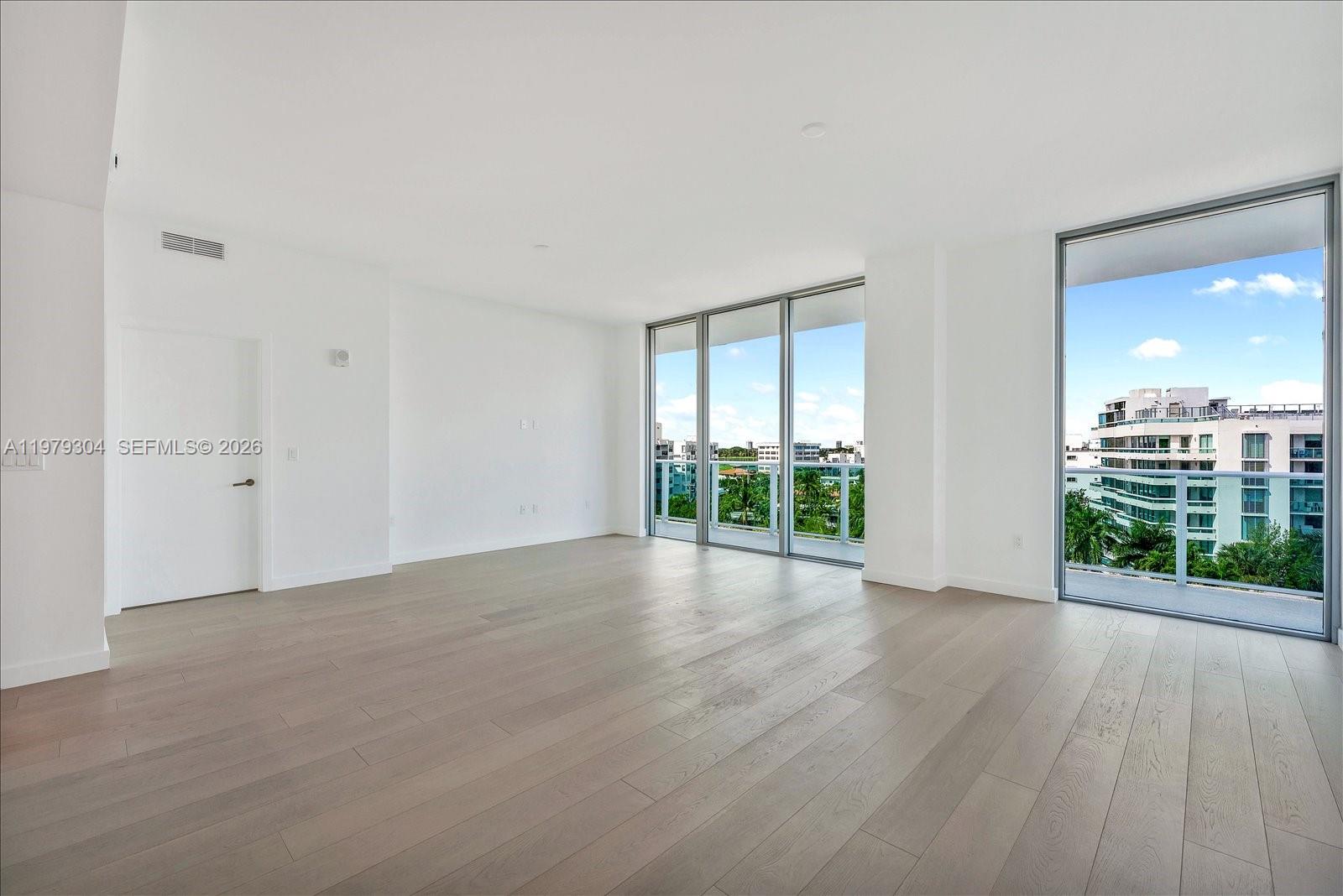 BAY HARBOR ISLAND - Residential