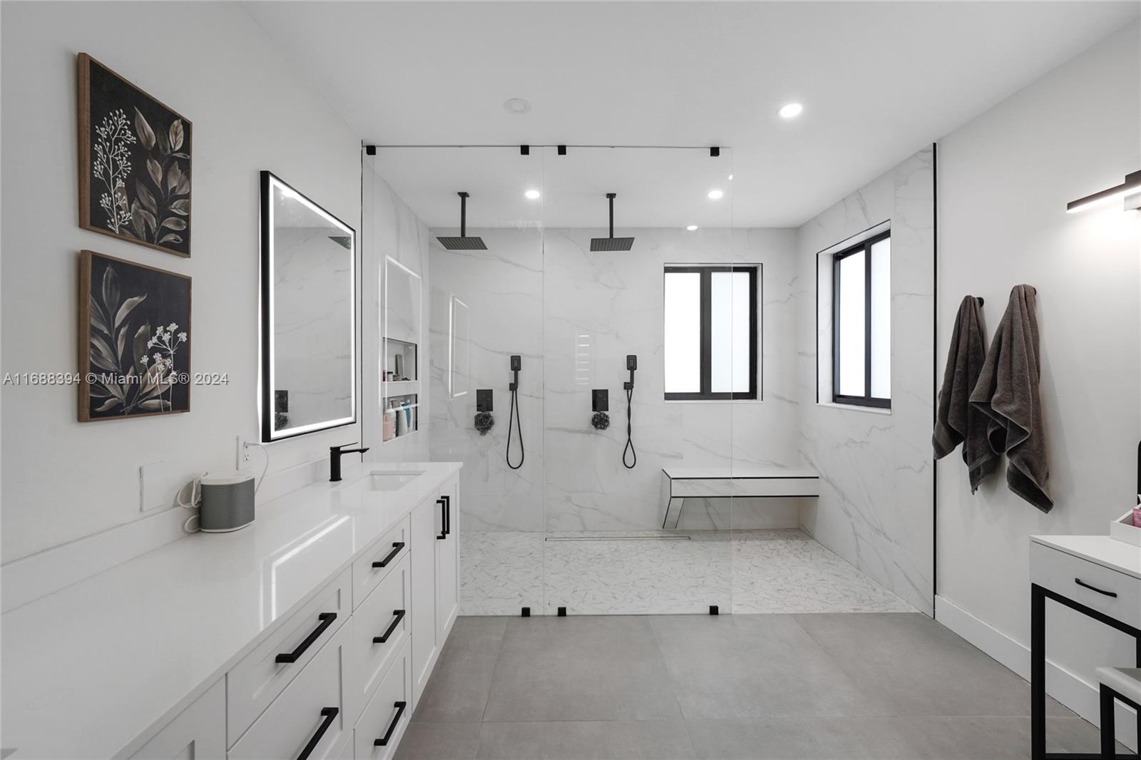 CENTURY PRESTIGE - Residential