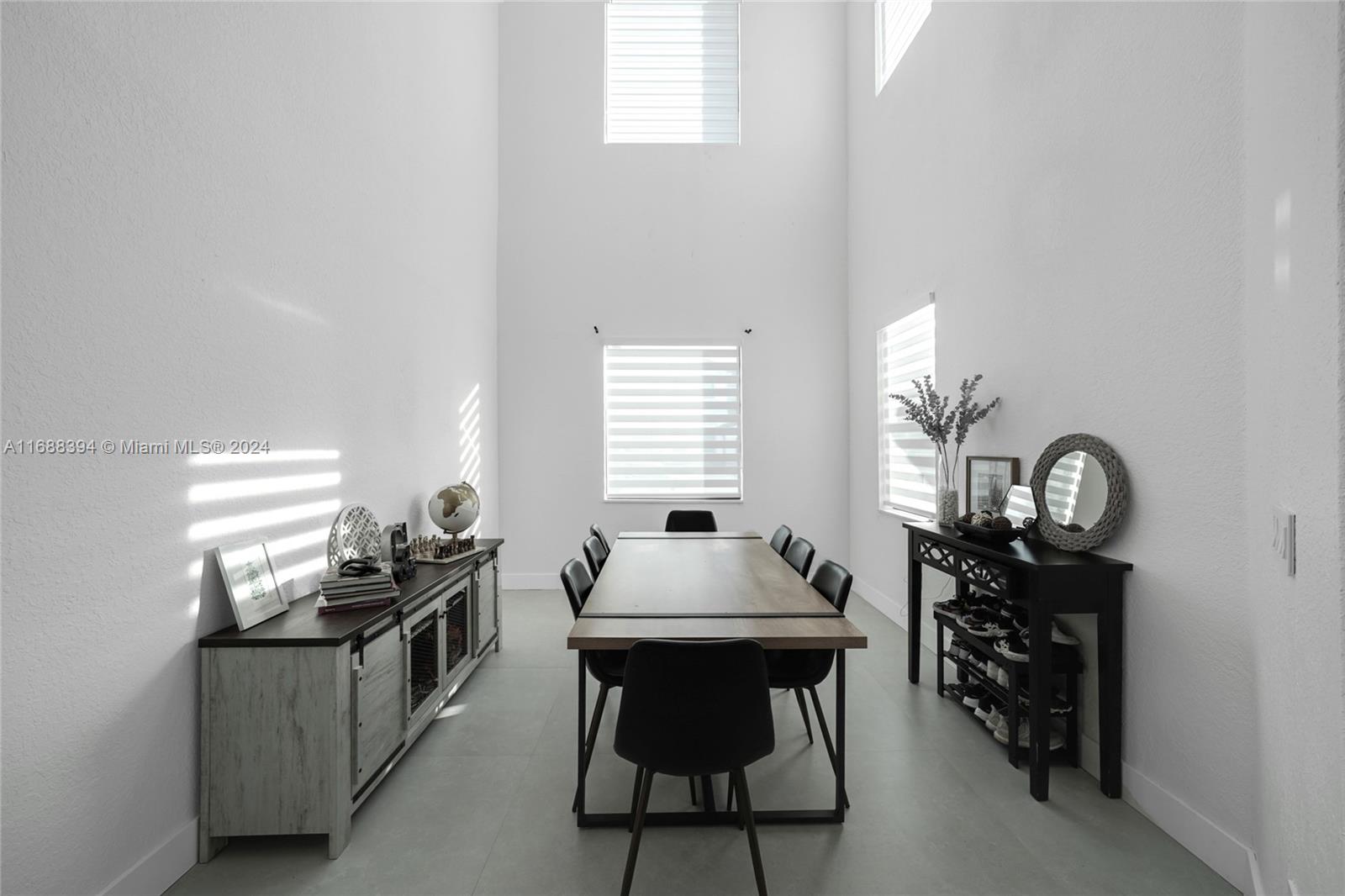 CENTURY PRESTIGE - Residential
