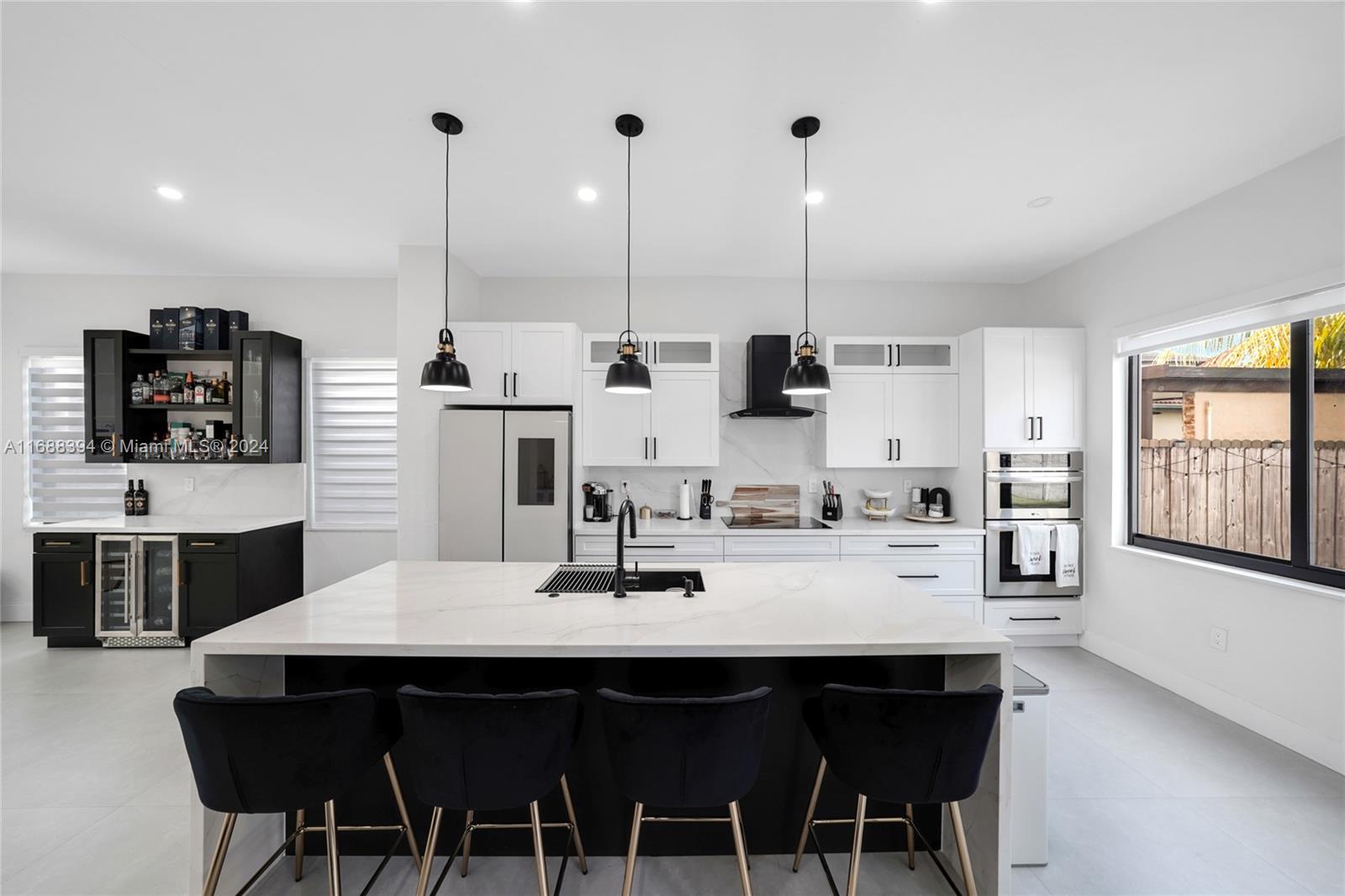 CENTURY PRESTIGE - Residential