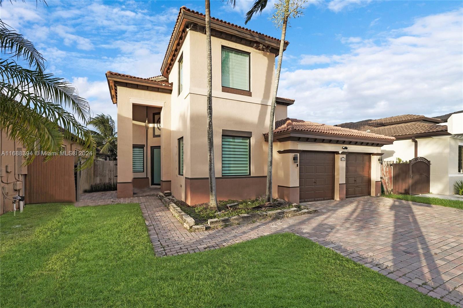 CENTURY PRESTIGE - Residential