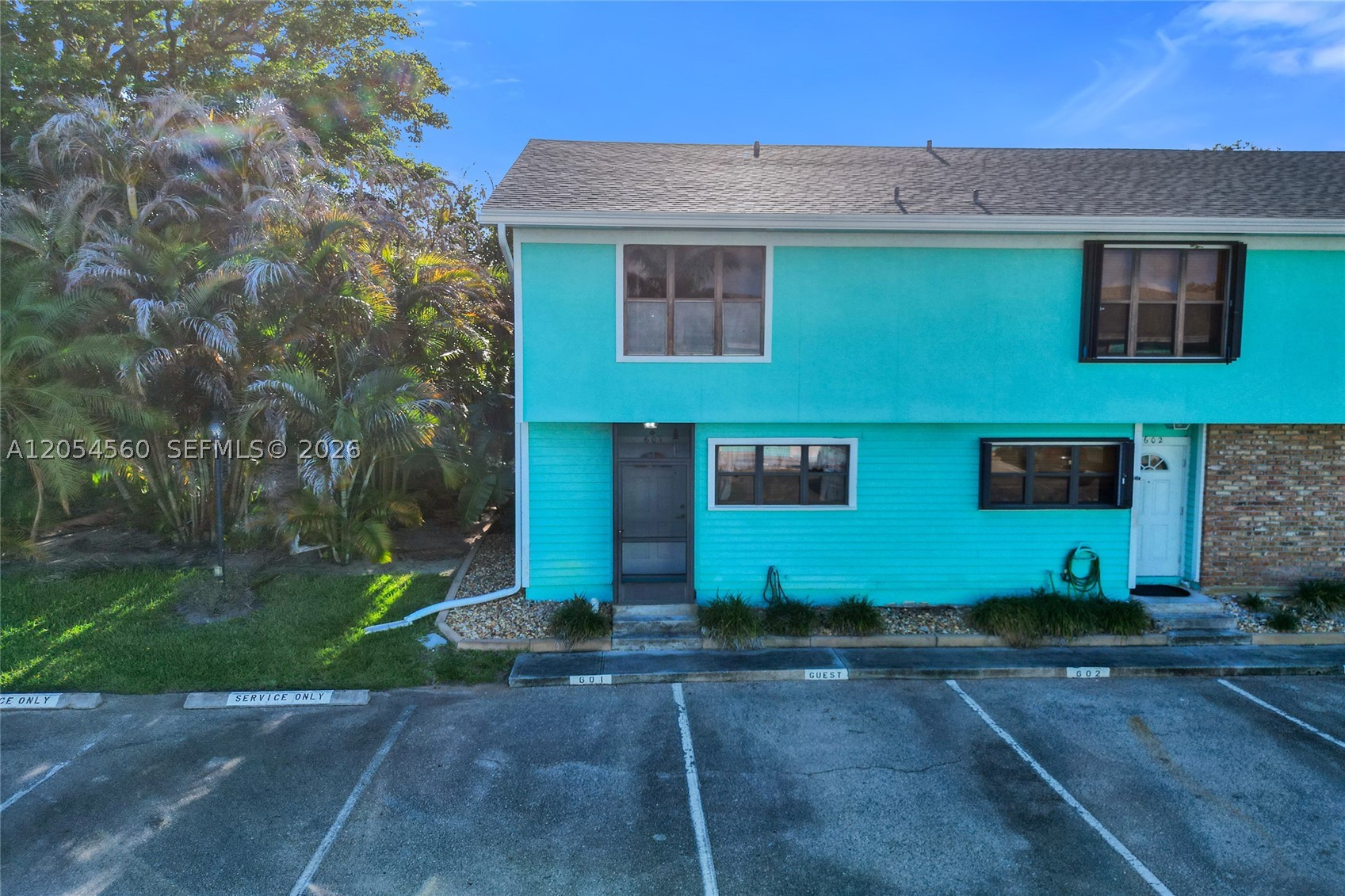 10 Minutes To The Ocean - Residential