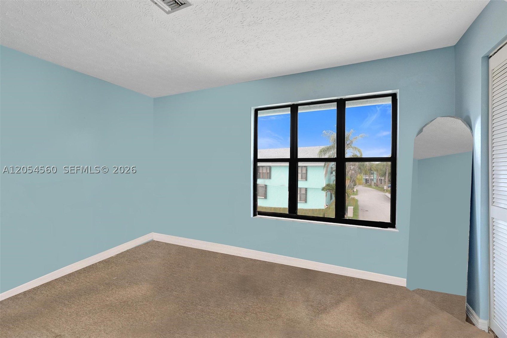 10 Minutes To The Ocean - Residential