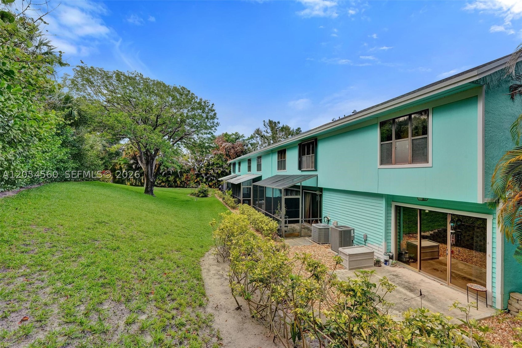 10 Minutes To The Ocean - Residential