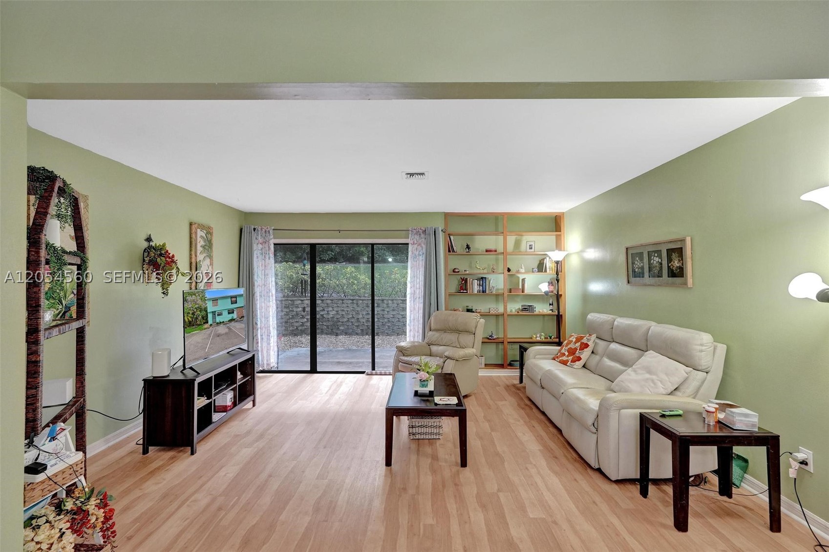 10 Minutes To The Ocean - Residential