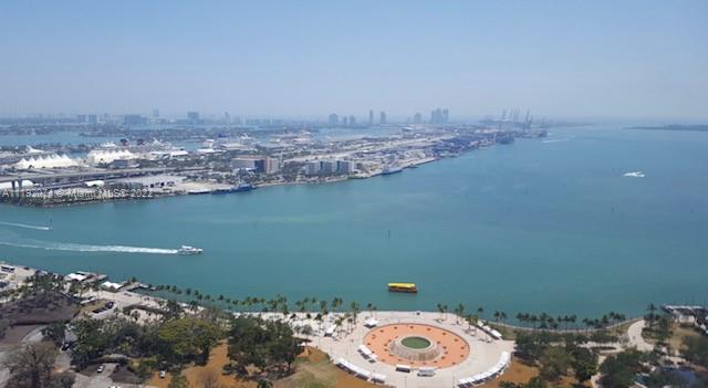 50 BISCAYNE CONDO - Residential Lease