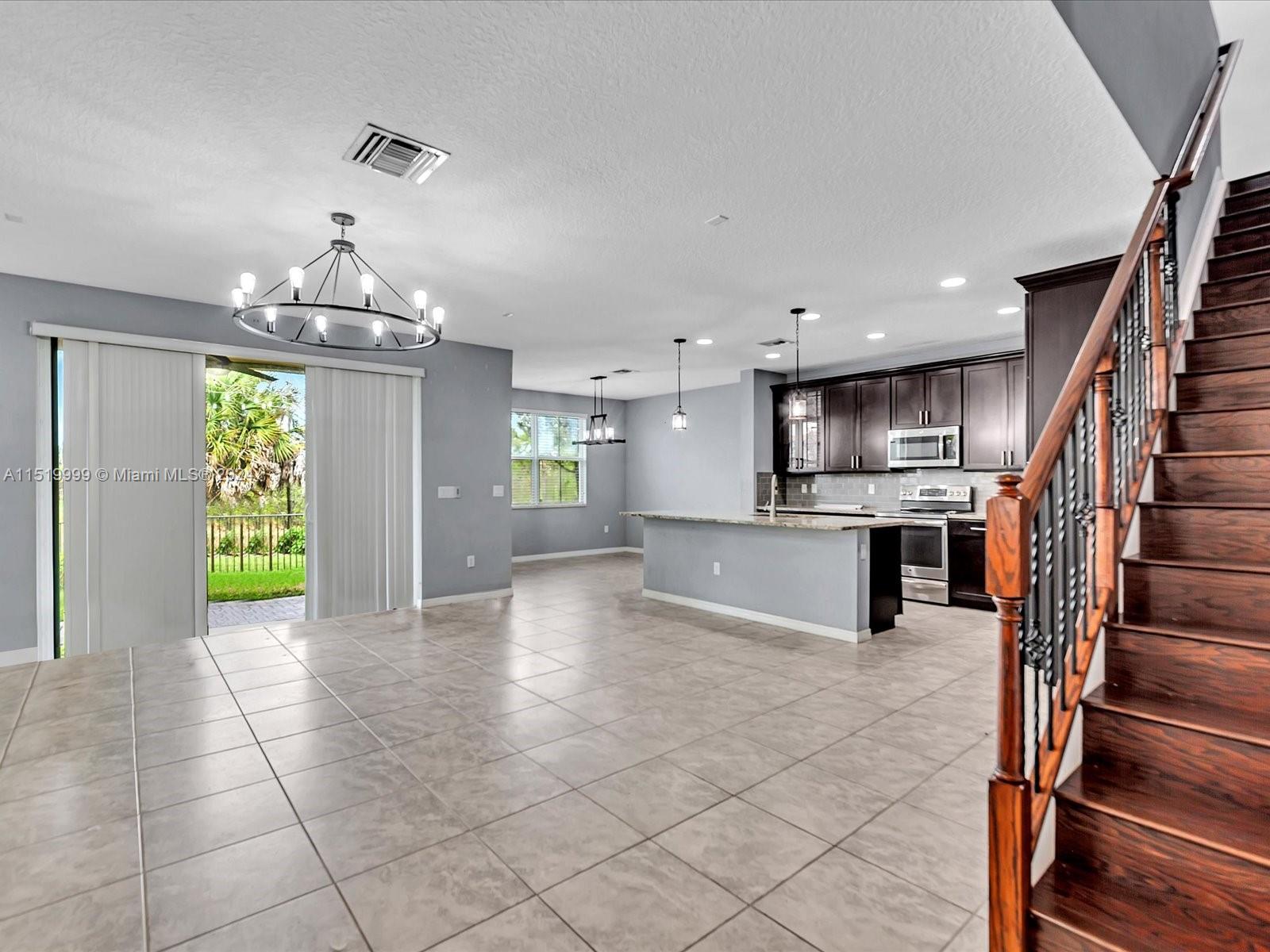 OSPREY LANDING - Residential Lease