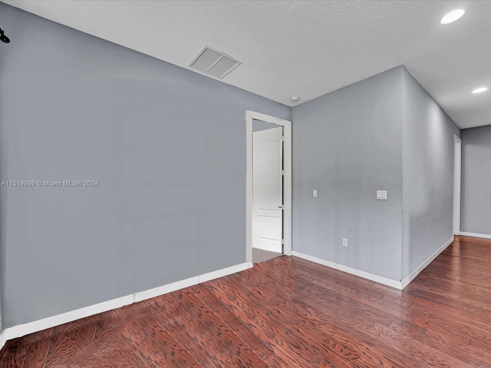 OSPREY LANDING - Residential Lease