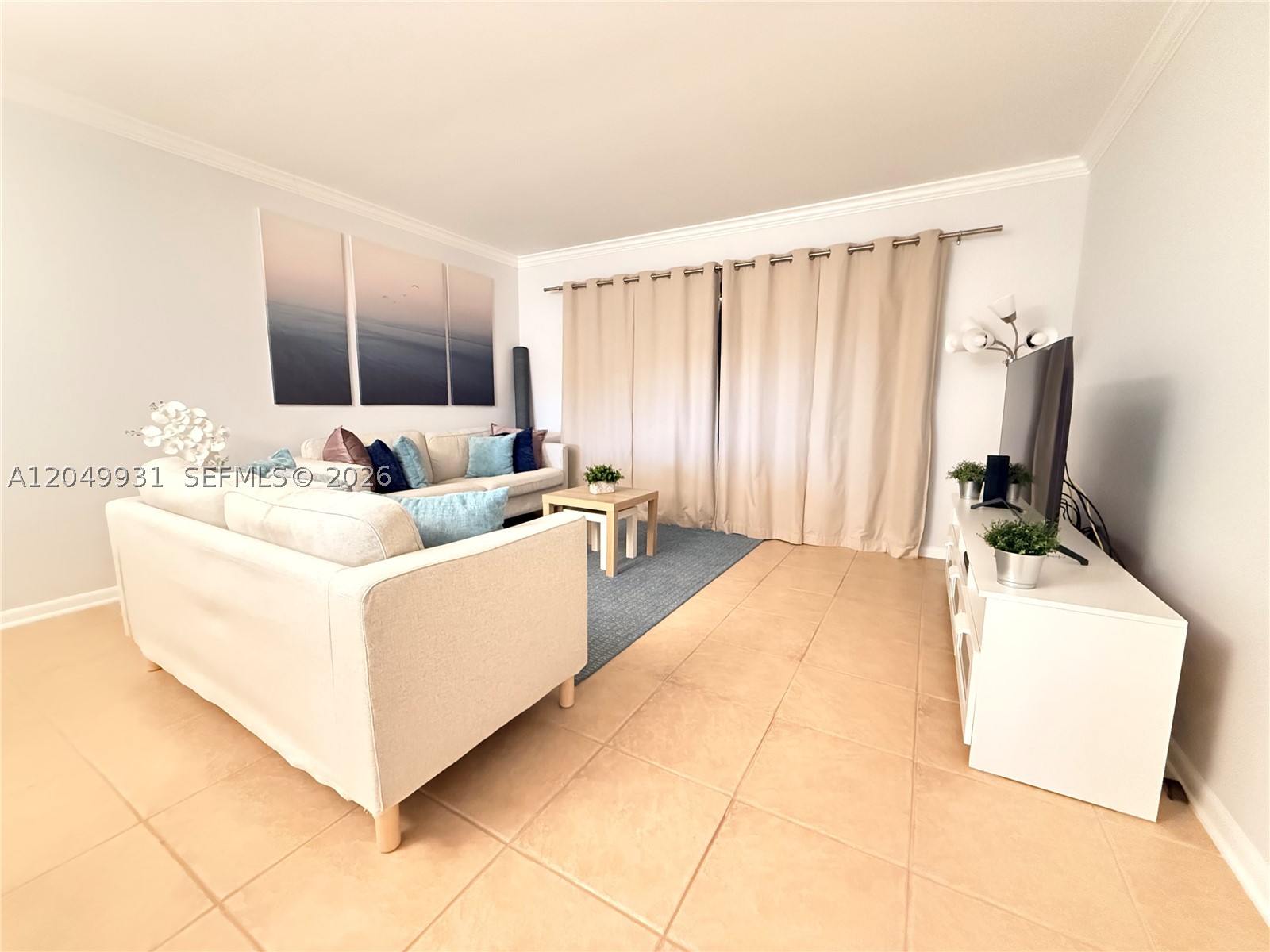 CYPRESS BEND CONDOMINIUM - Residential