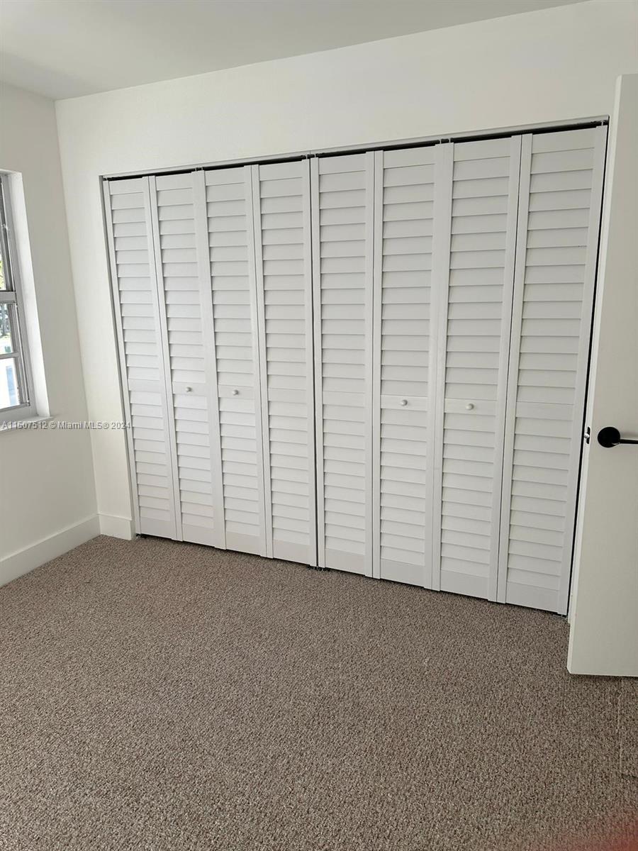 SHERWOOD SQUARE CONDOMINI - Residential Lease