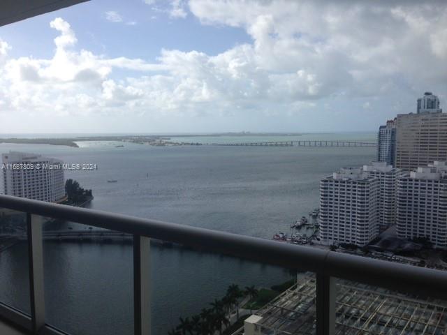 Stunning 2-bedroom, 2-bath apartment for rent on the 30th floor of Icon Brickell! Enjoy breathtaking views of the bay and Brickell Key from this spacious unit with modern finishes. Icon Brickell offers luxury amenities, including a state-of-the-art fitness center, a full-service spa, and resort-style pools. Don’t miss this opportunity to experience the best of Miami living in an unbeatable location! Within walking distance to Downtown, Brickell City Centre, Mary Brickell Village, bars, Whole Foods, Bayfront Park, and much more!!! Please be aware that Icon Brickell is currently undergoing renovations, which include the temporary closure of the balconies for a few months. I want to ensure you're informed about this situation before your showing.