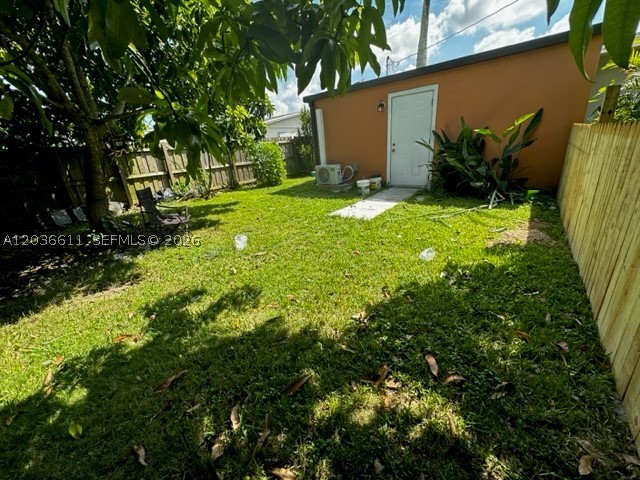 LAUREL MANOR - Residential Lease
