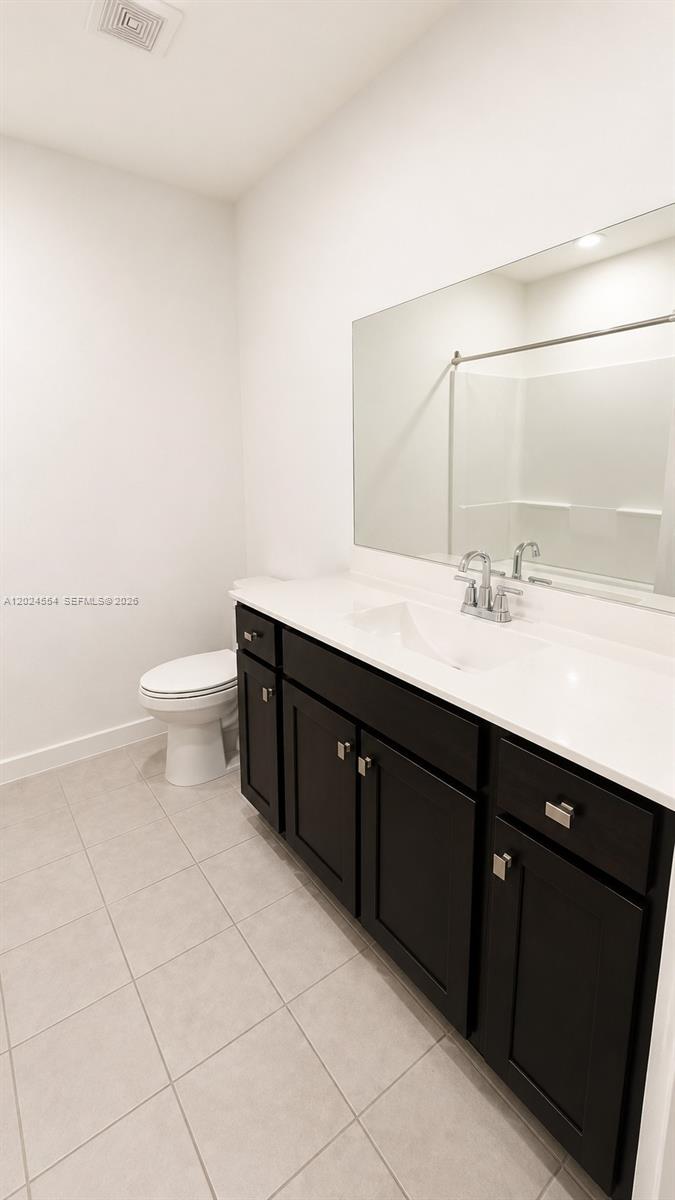 ROYAL HOMES WEST - Residential