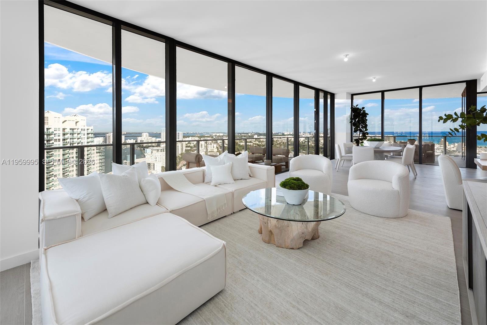 FIVE PARK - Residential