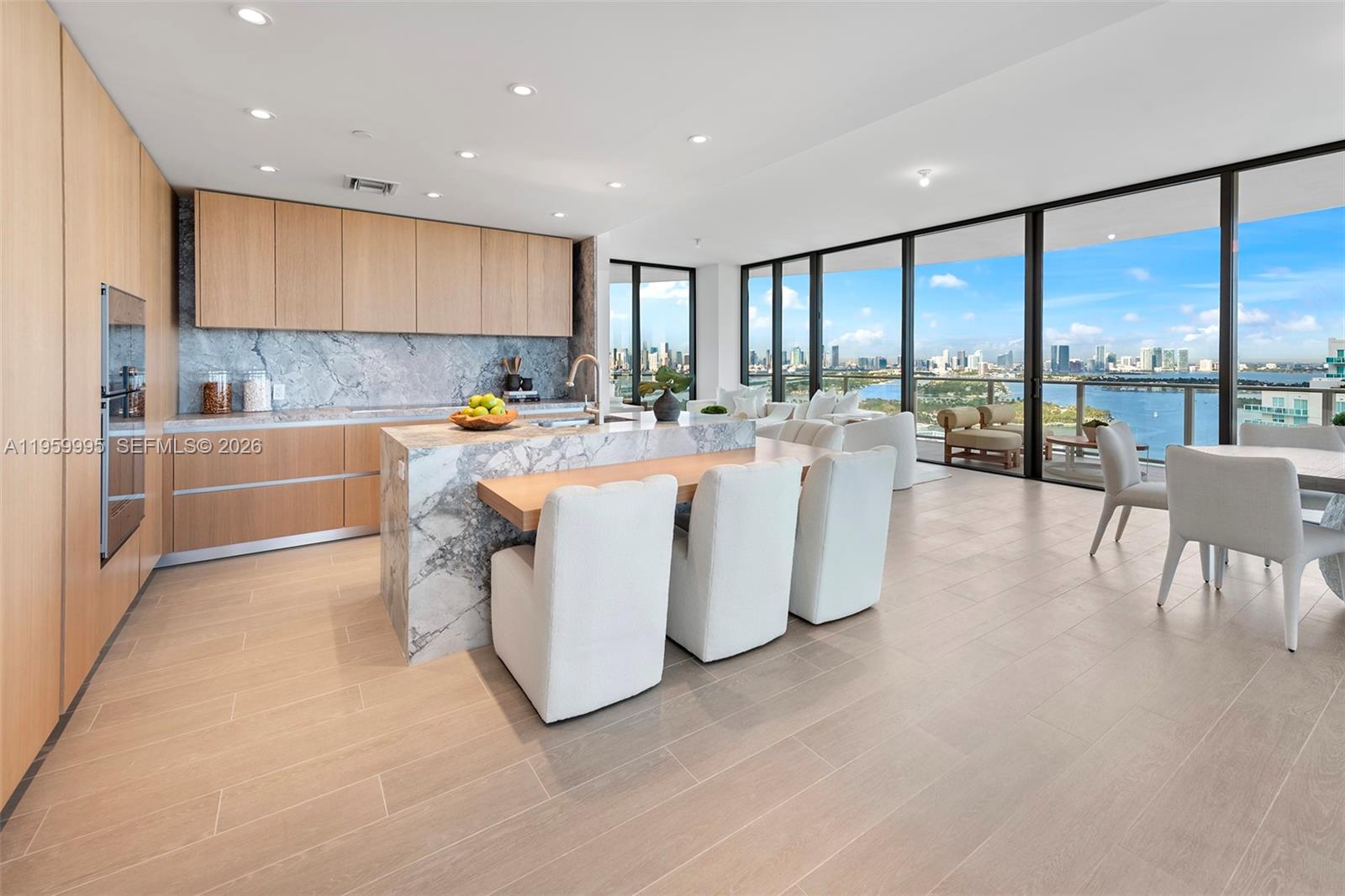 FIVE PARK - Residential