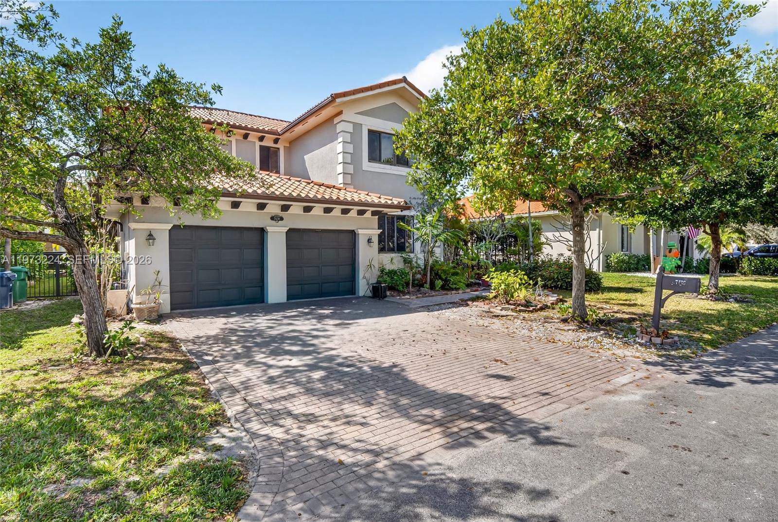 CUTLER CAY - Residential