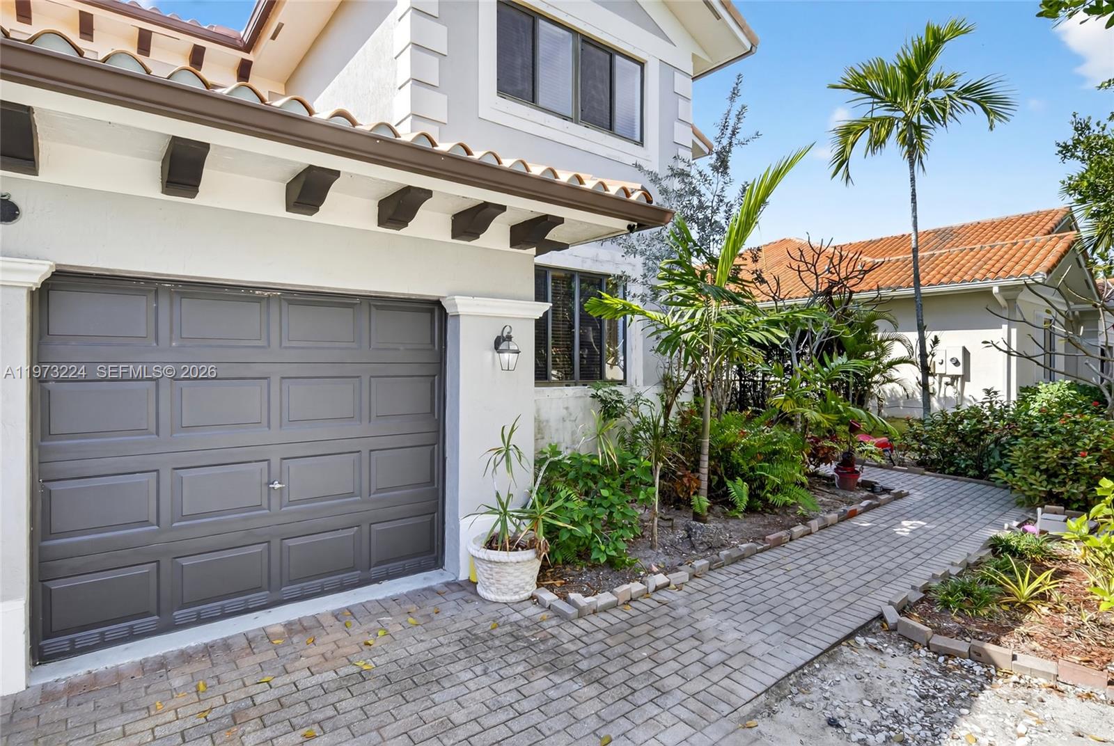 CUTLER CAY - Residential