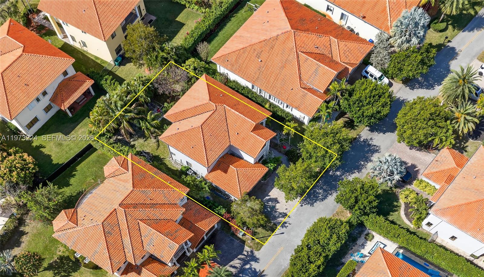 CUTLER CAY - Residential